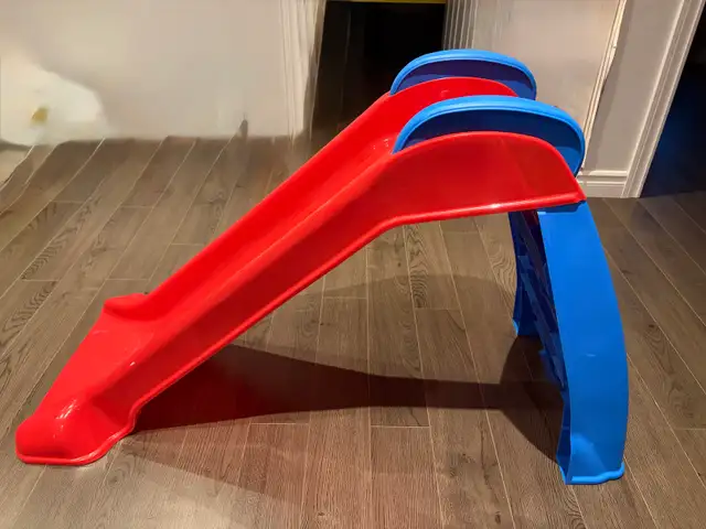 Little Tikes Slide - for toddlers and young children in Toys in City of Toronto - Image 5