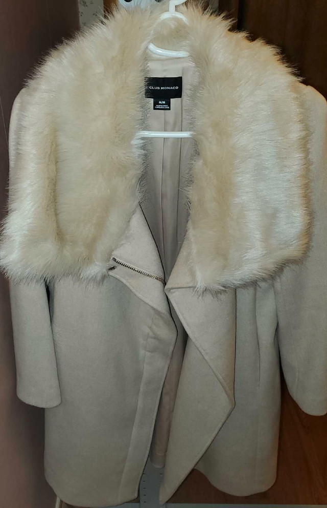 Club Monaco Fur Coat - Size M in Women's - Tops & Outerwear in Markham / York Region