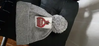 ROOTS - Winter Cap, View more