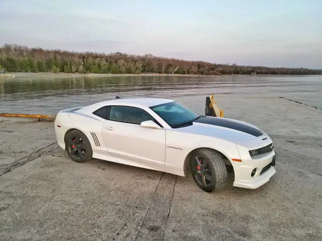 2011 CAMARO 2SS