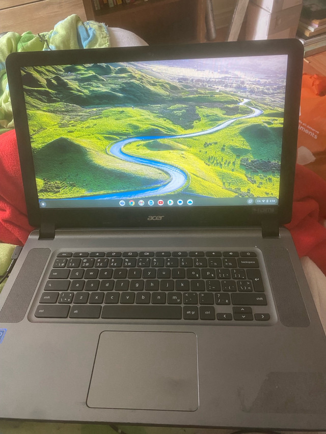 Acer laptop  in Laptops in Saint John - Image 2