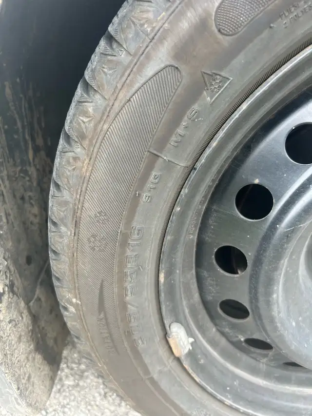 Buy Used Winter Tires (used only this past winter 2025/2026) in Tires & Rims in Mississauga / Peel Region - Image 3