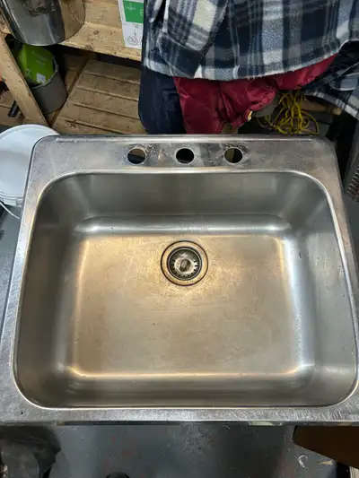 Lavabo en stanless  22 x 25, View more