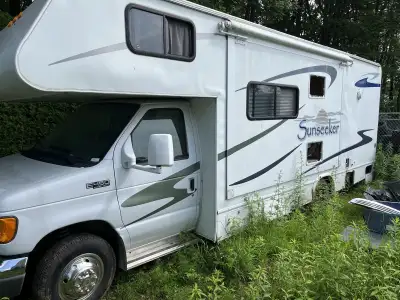 Ford 2003 Sunseeker E-450 V10 plaquer mais projet intérieur, 6 pneu neuf 10ply meme pa 400km ,mécani...