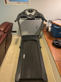 Fully functioning foldable ION treadmill in very good condition