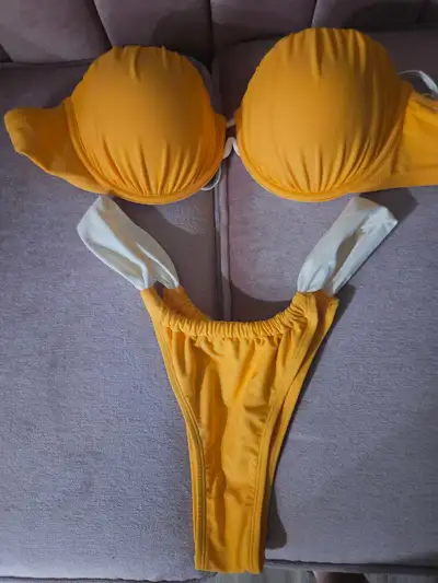 Bikini women's medium, View more