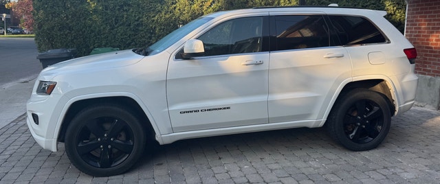 2015 Jeep Grand Cherokee Altitude — photo 5