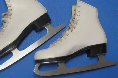 New WINNWELL Figure Skates Size-7.5 (Inner Length 9.3'') Dwight, View more