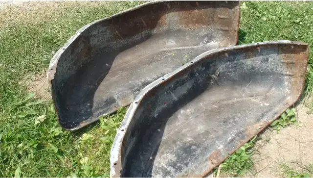 Squarebody Parts in Other Parts & Accessories in Hamilton - Image 8