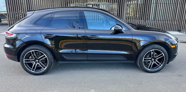 2020 Porsche Macan 594162877328926727