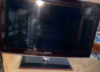 Samsung tv that swivels for 80$ obo