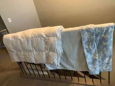 Queen Down Duvet & Eddie Bauer Flanelette Duvet Cover, View more