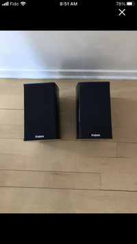 Fidek speakers (2X) 60 w / haut-parleurs