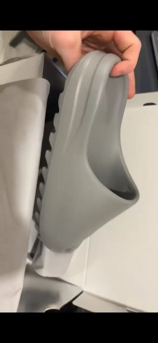 Yeezy slides 