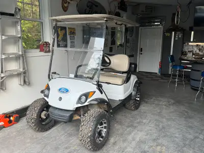 2012 Yamaha electric drive golf cart with lift, Rims & Tires, full soft enclosure $5,500