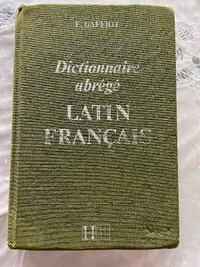 Dictionnaire Latin Français (Hachette)