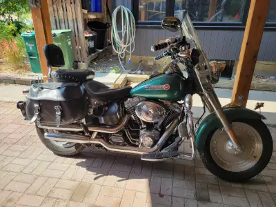 I am selling my 2005 FLSTFI Fatboy 1450 cc with 60,000 miles. Very well maintained and in very good...