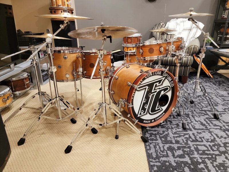 Fat Cat Custom/DW Pure Cherry 6 Piece Drum Set Drums & Percussion