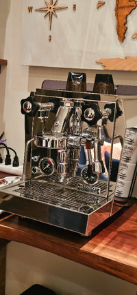 Beautiful Italian Rocket Espresso Evoluzione V2 Machine