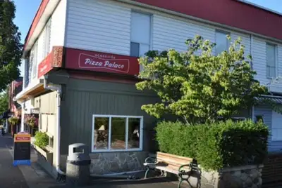 Front suite, 678 Memorial Ave, Qualicum Beach, BC $2,200/ month plus your own utilities Looking for...