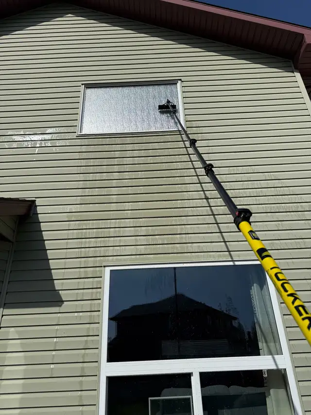 Window Cleaning - Fast, Affordable & Local63005662199171124