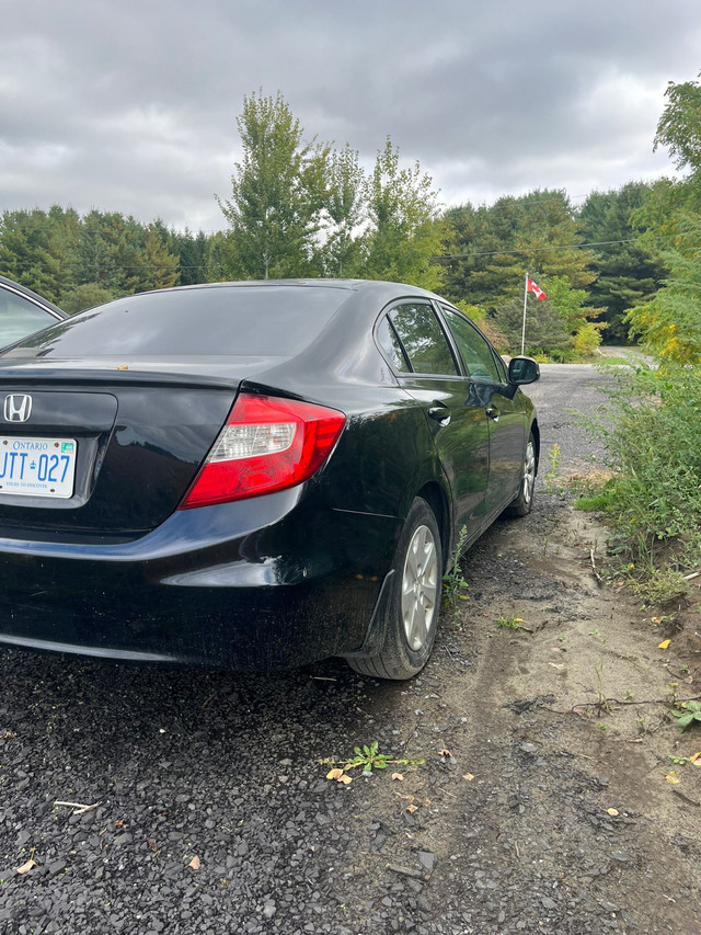 2012 Honda Civic in Cars & Trucks in Ottawa - Image 4
