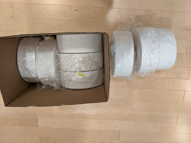 Full Box of 8 Rolls commercial toilet paper in Industrial Kitchen Supplies in Edmonton - Image 3