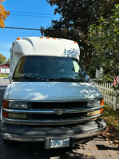 This 2002, 26 feet Motorhome is in a very good condition. It has a double bed and the table can goes...