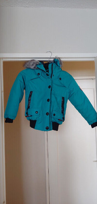 BRAND NEW, CHILD'S MOUNTAIN RIDGE THERMAL GEAR WINTER COAT!!!