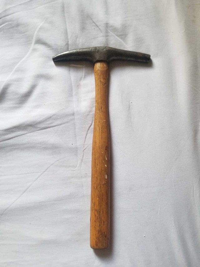 Vintage Tack upholstery Hammer in Hand Tools in Hamilton