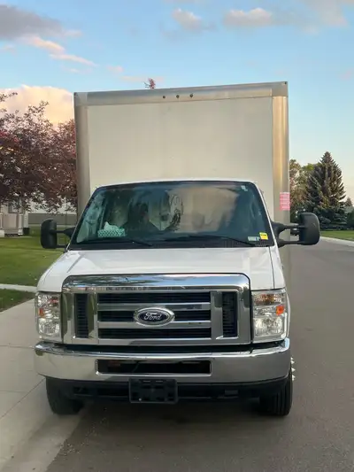 This Ford 16ft moving truck is ready to move the furnitures! It's got plenty of space for all your s...