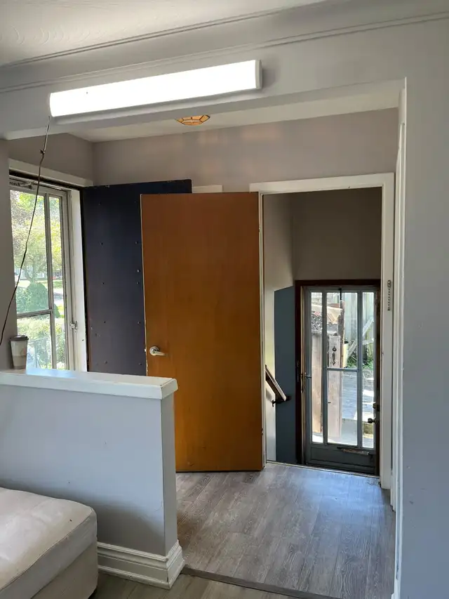 3 Beds 1 Bath Main Floor unit $2500/- available from November in Long Term Rentals in City of Toronto - Image 3
