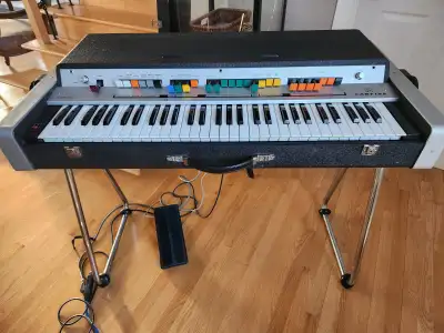 SUPERBE Farfisa VIP 345 en parfaite condition de marche! SHIPS!, View more