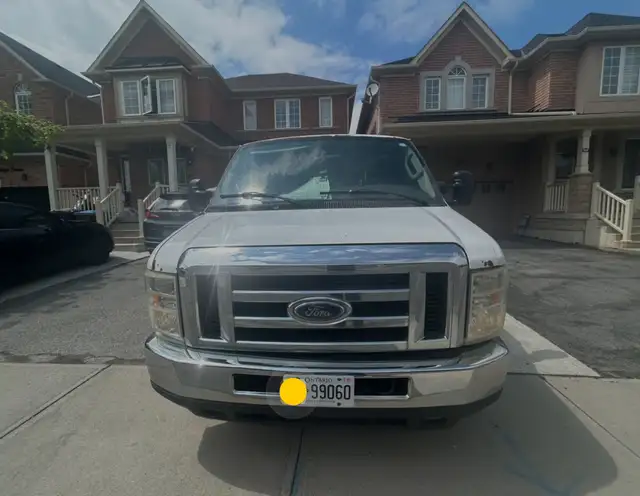 2008 Ford E250 is dans Autos et camions dans Région de Mississauga/Peel - Image 10