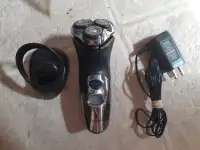 REMINGTON Rechargeable Rotary Shaver