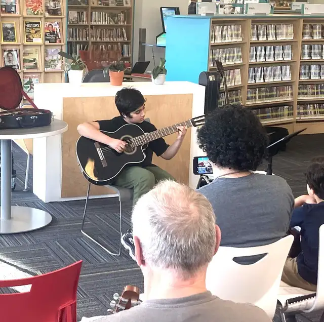 BFS Acoustic Open Stage Night64319068415105121