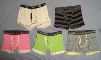 American Eagle , Old Navy and Puma brands. In great condition