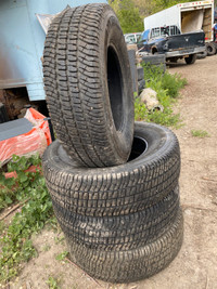 Four Michelin LTX AT2 245/75R17 tires