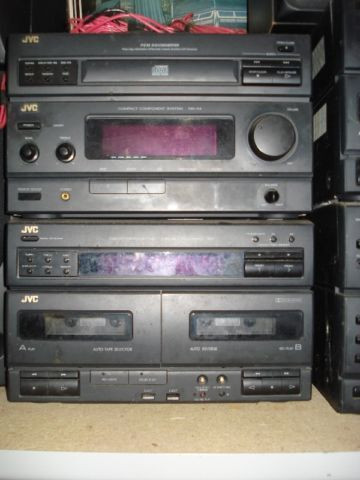 Vintage Ghetto Blaster or Boombox and other Smaller stereos in Stereo Systems & Home Theatre in Oshawa / Durham Region