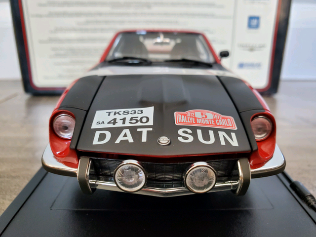1:18 Diecast Road Signature 1970 Datsun 240Z Monte Carlo Rally