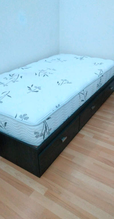 Lit simple, View more