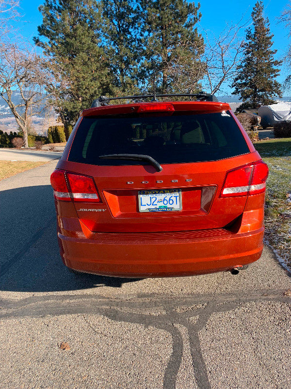 2014 Dodge Journey Canadian pkg in Cars & Trucks in Kelowna - Image 2