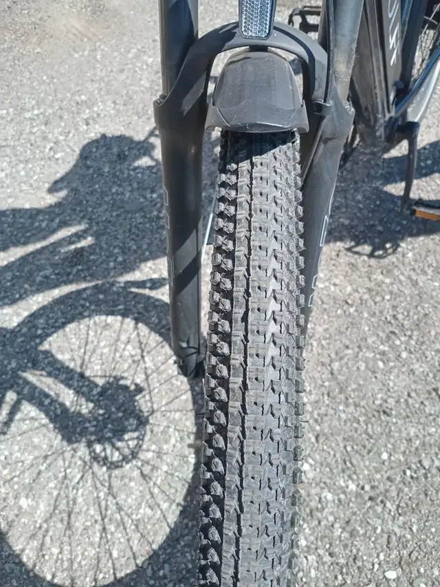 Nearly brand new Commuter Ebike in eBike in Kingston - Image 5