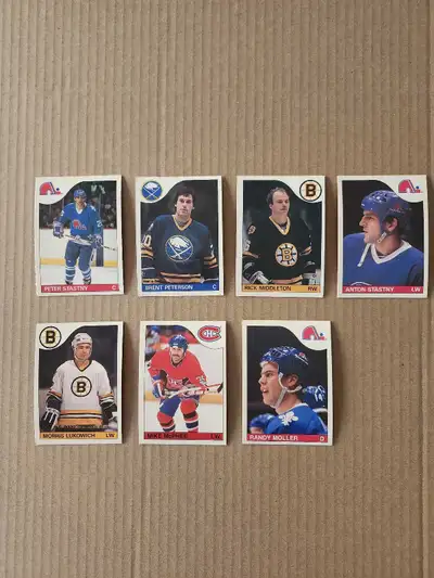 1985-86 Opee Chee Hockey Cards Excellent to Near Mint , View more