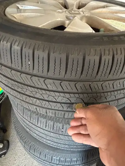Pirelli P7 all season 215/55/17 Four all season Pirelli P7 tires on Honda steel rims From Honda acco...