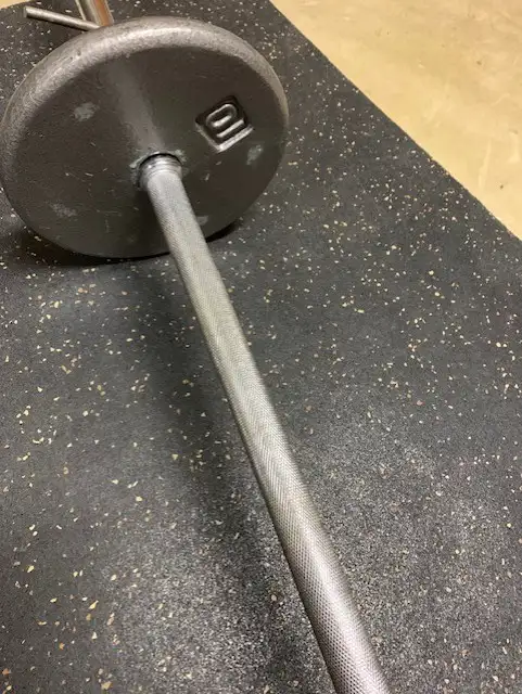 140 pound Weight Set - w/ barbell and dumbells in Exercise Equipment in Calgary - Image 6