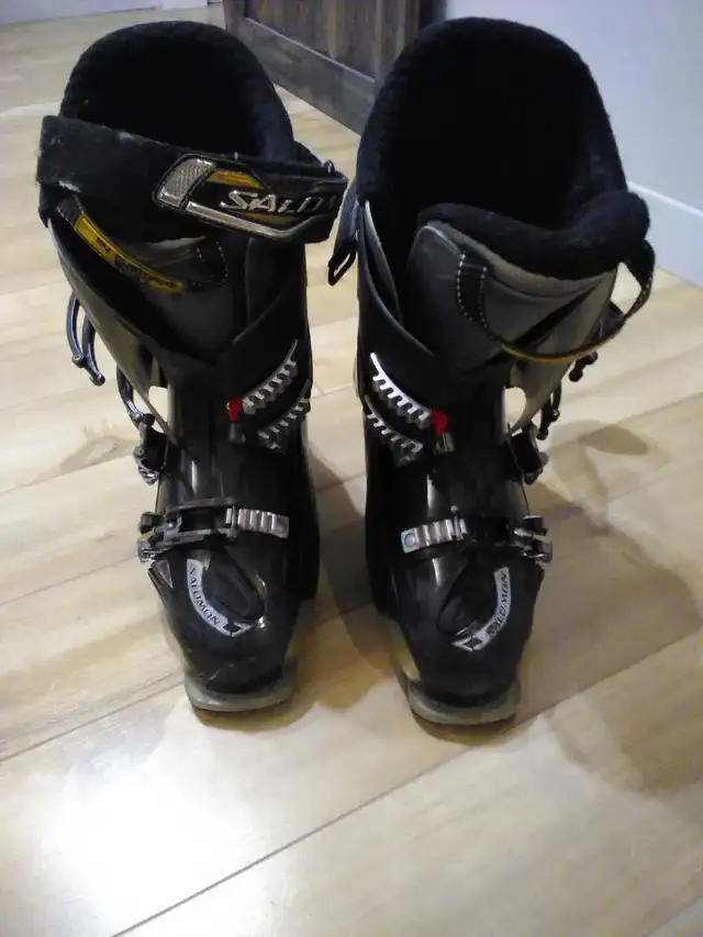 Bottes ski alpin in Ski in City of Montréal - Image 2