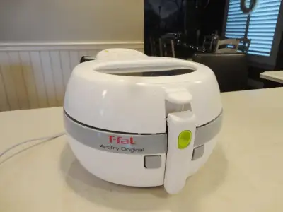 White T - Fal Actifry Original 1kg Air Fryer in awesome shape, View more