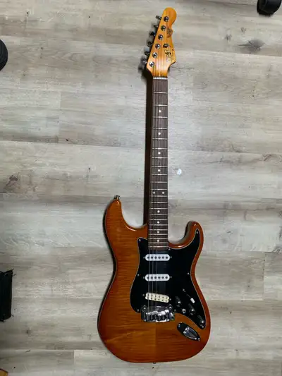 G&L S500 w/hardshell case, View more