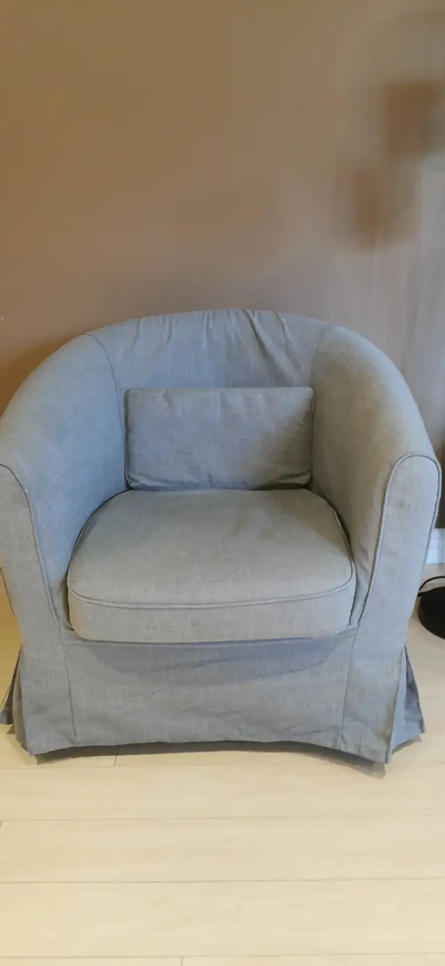 Ikea TULLSTA Armchair, Nordvalla medium gray in Chairs & Recliners in Markham / York Region - Image 2